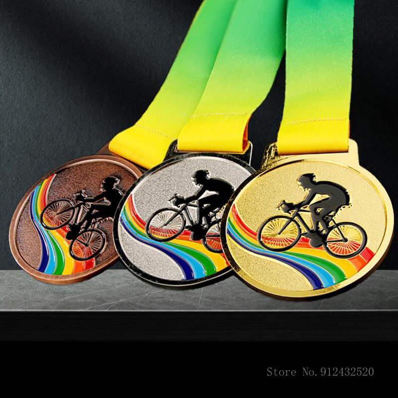 Trophées créatifs de vélo de s - Mountain Biking Competition avis et prix